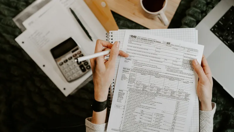 How Does a Car Insurance Deductible Work? Explained
